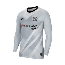 Blues faithful are sure to find the perfect chelsea fc jersey for them, including a youth, men's or women's chelsea custom jerseys as well as black chelsea away jerseys so you are fully decked out next time you watch the a. Jersey Nike Chelsea Fc Breathe Stadium Portero 2019 2020 Pure Platinum Black Football Store Futbol Emotion