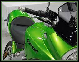Customised Kawasaki Green Versys