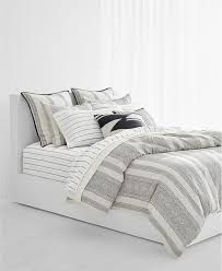Geometric Striped Gray Bedding Set