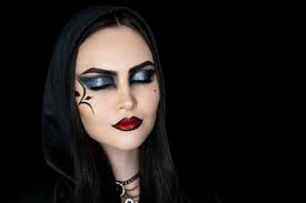 20 best goth eyeliner looks in 2023