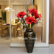 Here are her tips and tricks for mastering this look. 20 Great Tall Floor Vase Arrangements Decorative Vase Ideas