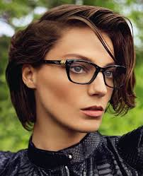 From cuts to colors and accessories choose any word that best describes what you're feeling and pin a section of your hair with this verbose clip. 41 Cheeky Short Hairstyles For Eyewear Wearers Haircutsblog