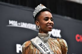 The 69th miss universe is just around the corner, with reports that the organization has already informed national directors of a may 2021 staging of the most beautiful day in the universe. Miss Universe 2019 Zozibini Tunzi Mit Wichtiger Botschaft Glamour