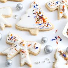 Decorated red nosed reindeer cookies. How To Decorate Christmas Cookies 25 Best Cookie Decorating Ideas