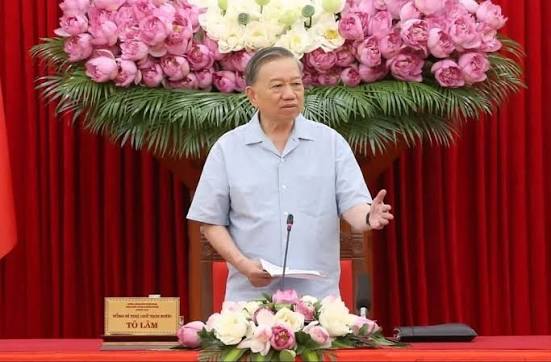 TIẾP TỤC NGHIÊN CỨU SÁP NHẬP XÃ, PHƯỜNG: LỜI GIẢI NHÌN TỪ THỰC TẾ Một năm sau làn sóng tinh gọn bộ máy, một nghịch lý đang hiện ra ngày càng rõ