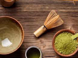 The leaves are harvested, steamed, and dried then ground into a fine powder. Matcha Tee So Gelingt Die Zubereitung Lecker