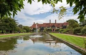 Surrey Hills Bed And Breakfast Nationwide