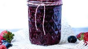 small batch mixed berry jam with