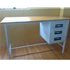 Target/furniture/metal top dining table (983)‎. Steel Table With Wooden Top à¤¸ à¤Ÿ à¤² à¤• à¤® à¤œ In Peenya Bengaluru Ashithesh Enterprises Id 3405225897