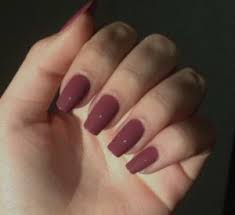 best nail shape for short fingers the