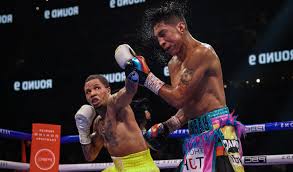 Mario barrios doesn't see how a little guy like gervonta davis can beat him on saturday. Fognf3acqptu9m