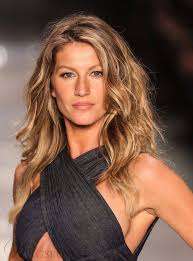 No one ever gets tired of having big, wavy hair and gisele is on the top of the food chain for this look. Gisele Bundchen Hairstyles Women S Long Length Natural Wave Human Hair Lace Front Wig 14 Inches M Wigsbuy Com