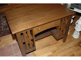 A craftsman computer desk with a hutch is ideal. Oak Mission Style Library Desk 543503