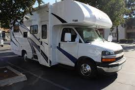 small motorhomes under 25 feet