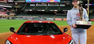 chevy gifts corvette c8 to world series