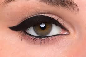 For a dramatic cat eye effect, extend the lines outward and upward from the outer edge of the eyes. How To Do Winged Eyeliner Or Cat Eye Liner Beautylish