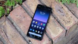 When i asked the handset to play video from youtube for three hours, it did so dropping just 18% from a full charge. Sony Xperia 10 Ii Review A Cheap Ticket To A Widescreen View Our Review Techradar