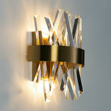Chic Wall Lighting In Crystal And Gold