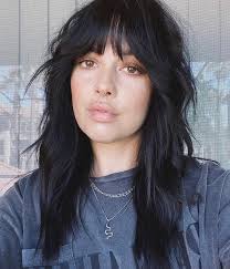 50 best hairstyles with bangs for 2022