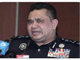Pdrm) ialah sebuah pasukan polis malaysia yang terdiri daripada 111,450 orang pegawai dan anggota, dan beribu pejabat di ibu pejabat polis bukit aman, kuala lumpur. Polis Siasat Kes Penyebaran Senarai 121 Ahli Parlimen Sokong Anwar