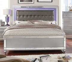 Furniture Of America Brachium Silver Queen Bed