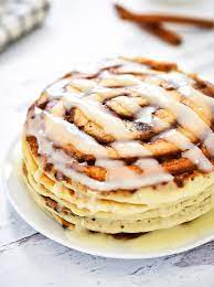 cinnamon roll pancakes