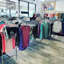 naples fl clothing retail