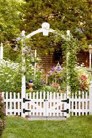 Our Favorite Decorative Fence Ideas
