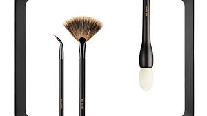 rae morris makeup brushes are the