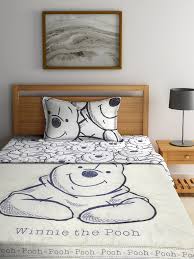 winnie the pooh print bedding set