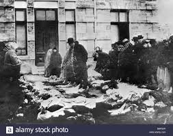Corpi di ebrei uccisi in un Ottobre 22 1905 pogrom in Odessa presso il  cimitero Foto stock - Alamy