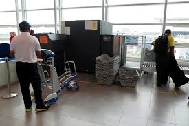 Making sure you have complied with the rules will ensure hi michelle, all your hand carried liquids/aerosols/gels must be carried in a sealable clear plastic bag. Airasia S Baggage Information Cabin Baggage Checked Baggage Duty Free Goods Sports Equipment Etc Klia2 Info
