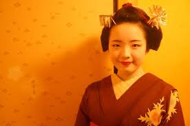 5 steps of makeup of geisha