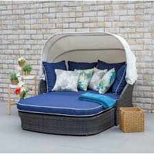 tolbert patio daybed with cushions