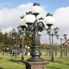 Victorian Royal Gothic Garden Lamp Post