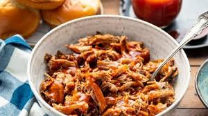 beer pulled pork with maple bbq sauce