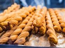 Does Costco sell churros in the food court?