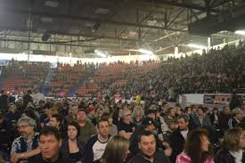 Crowd Shot At Zz Top Concert In Westman Place Keystone