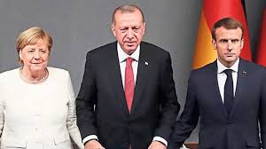 At a news conference on thursday night, macron unexpectedly laid bare the extent of his disappointment with berlin by bluntly reeling off a string of areas where he. Anf Merkel Macron Weitere Angebote An Erdogan