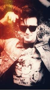 Jared drake bell, usually known as drake bell (born june 27, 1986 in orange county, california), is an american actor and musician. Drake Bell Drakebell On Twitter Drake Bell Drake And Josh Drake