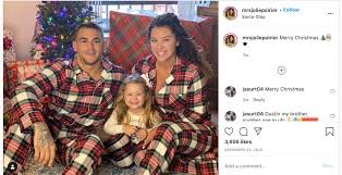The wife of dustin poirier continues to troll conor mcgregor after her husband defeated the irish mma star at ufc 264. Meet Dustin Poirier S Wife Jolie Poirier Bio Wiki