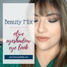 olive eye look beauty with lily