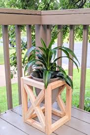 30 Diy Plant Stand Ideas For Indoors