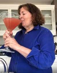 Recipe courtesy of ina garten. Celeb Chef Ina Garten Shares A Video Of Herself Mixing Up An Enormous Cosmopolitan Daily Mail Online