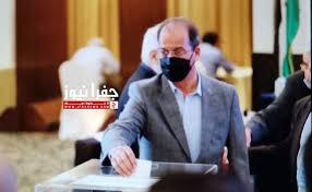 وزير الإعلام يدلي بصوته في انتخابات نقابة الصحفيين - صور | جفرا نيوز