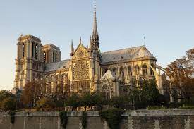 notre dame cathedral fire illinois