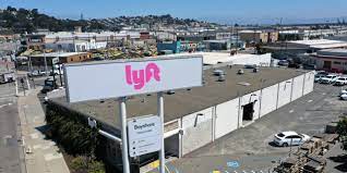 Lyft stock plunges 25% after forecast ...