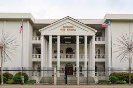 Pada 21 ogos lalu, mahkamah tinggi kota kinabalu menolak permohonan semakan kehakiman oleh 33 ahli dewan undangan. Berkas Kotakinabalu Sabah High Court 01 Jpg Wikipedia Baso Minang