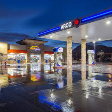 arco ampm fuel center offers free