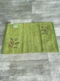 mahdavis mistletoe holiday accent rug